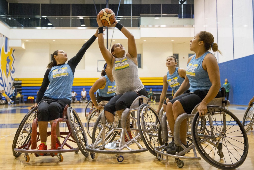 Seleção feminina de basquete em cadeira de rodas perde de virada para  Austrália no Mundial de Dubai - CPB