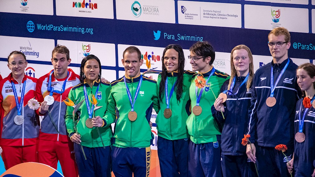 Vitória Miranda e Luiz Calixto conquistam medalhas de prata