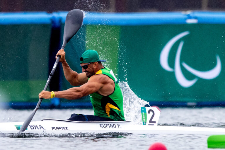 Brasil estreia no Mundial de canoagem paralímpica com maior delegação ...