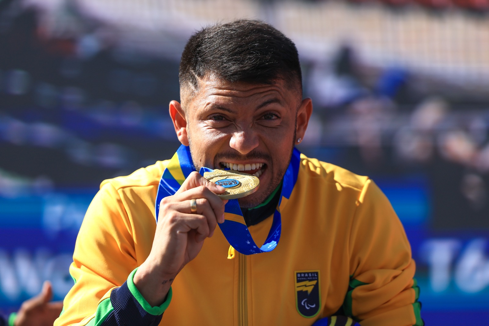 ¿Cuántos y cuáles atletas ganaron medallas en la octava jornada Parapanamericana, el 25 de noviembre?  ver lista